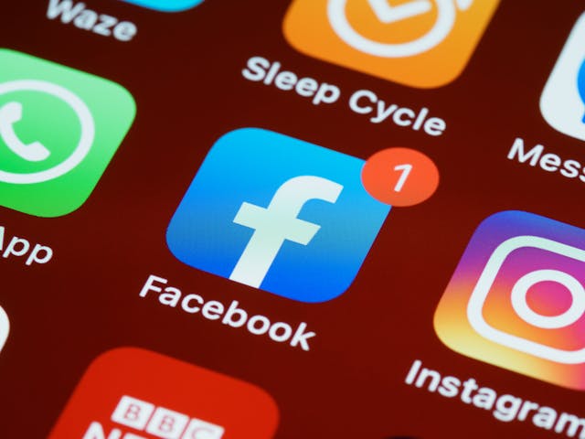 How to Untag Yourself from Facebook Comments