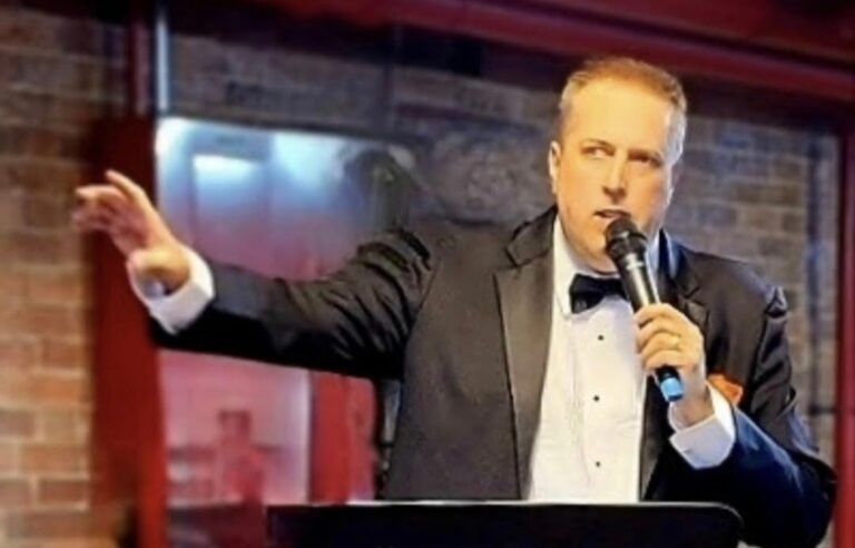 Frank Sinatra Tribute Artist Available for Parties, Events, More